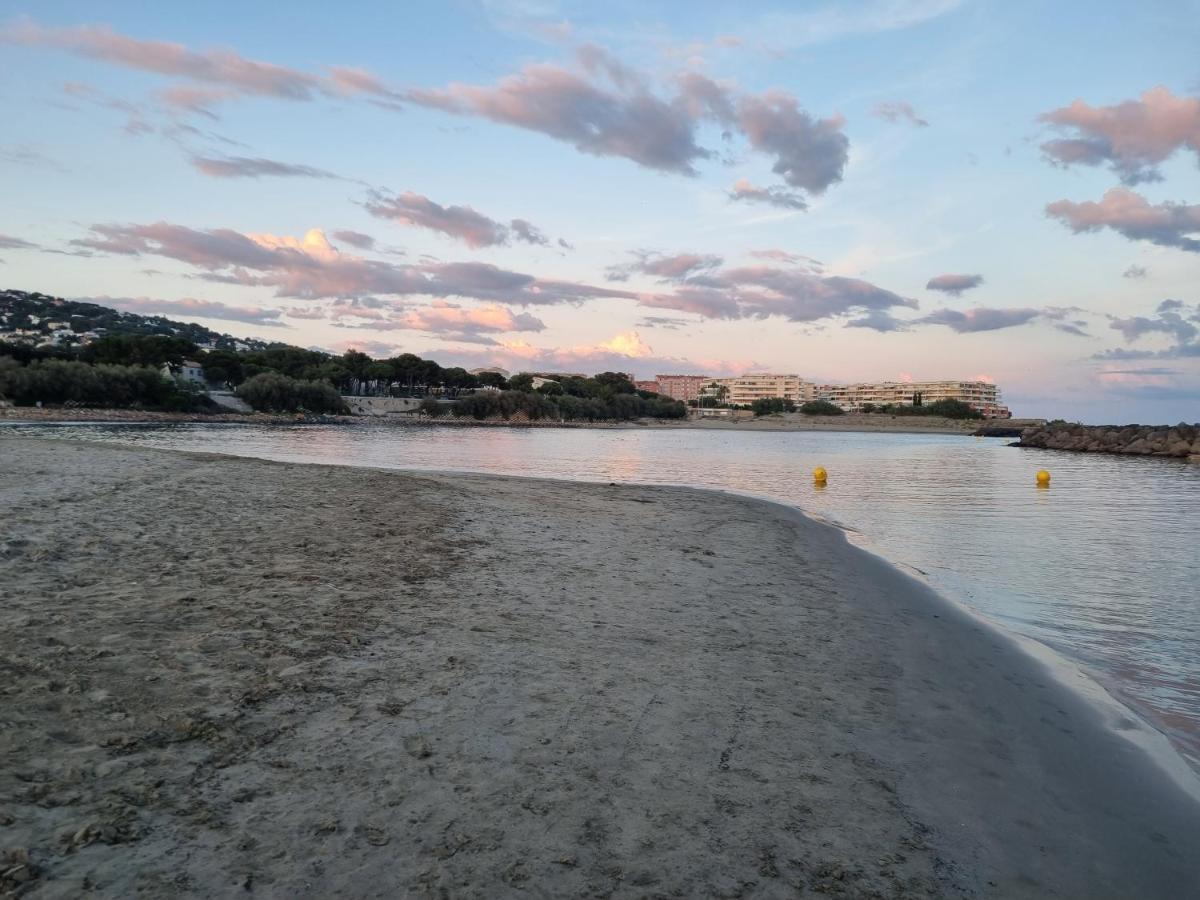 Sete Vue Mer Linge Fourni Apartamento Exterior foto